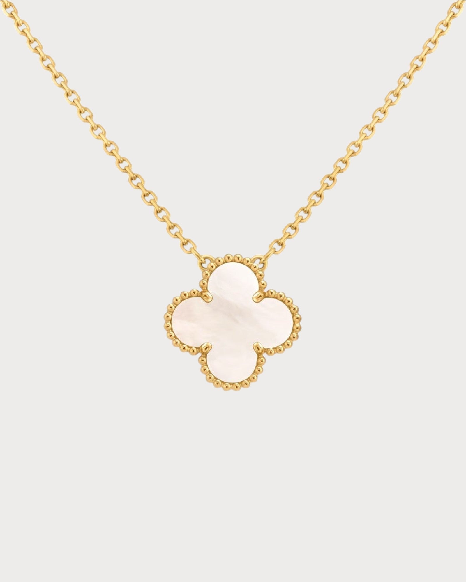 VAN CLEEF & ARPELS Vintage Alhambra White Pendant 18k(Yellow Gold)